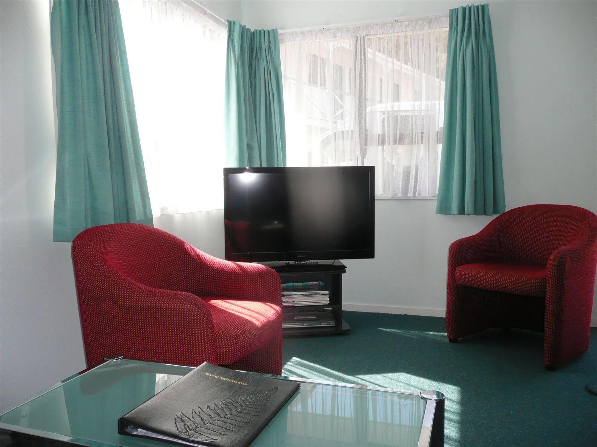 Marlin Court Motel Пейхия Экстерьер фото